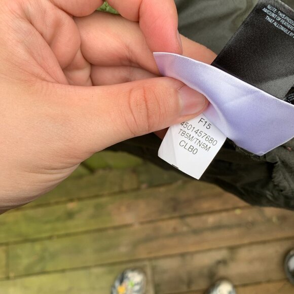 The North Face Puffer Jacket Medium Green - Picture 4 of 10